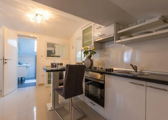 Andjelic - Marko 1 Апартаменты *